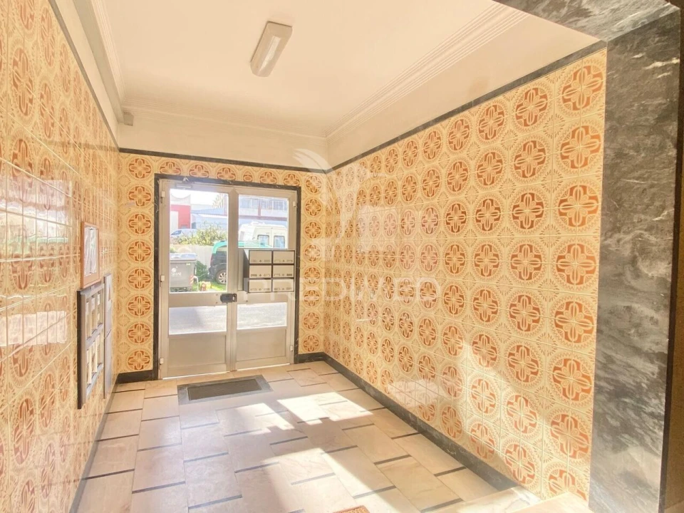 Apartamento T3 para Venda em Santa Iria de Azoia, São João da Talha e Bobadela Foto 31