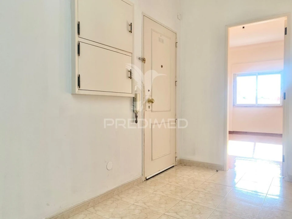 Apartamento T3 para Venda em Santa Iria de Azoia, São João da Talha e Bobadela Foto 10