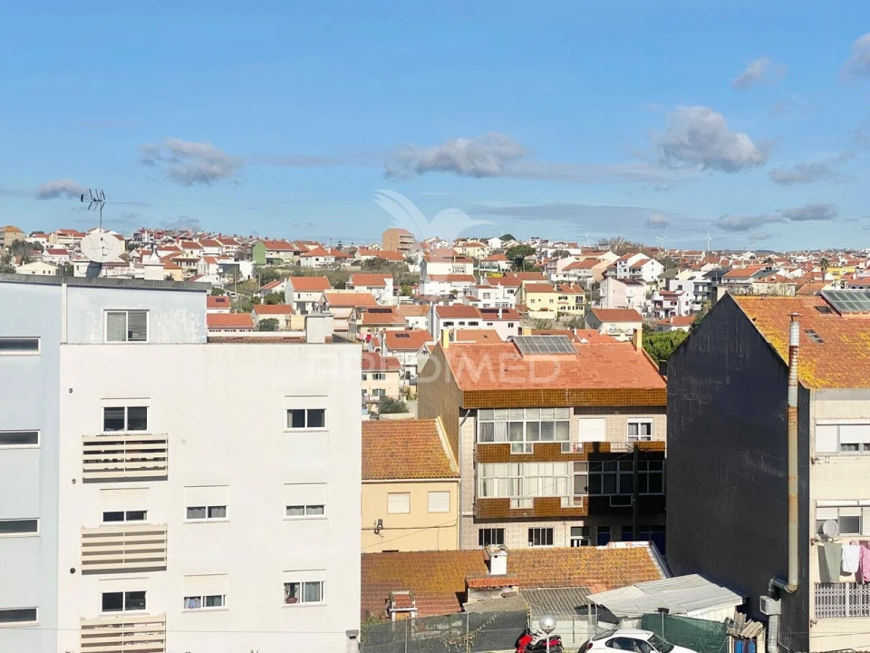 Apartamento T3 para Venda em Santa Iria de Azoia, São João da Talha e Bobadela Foto 23