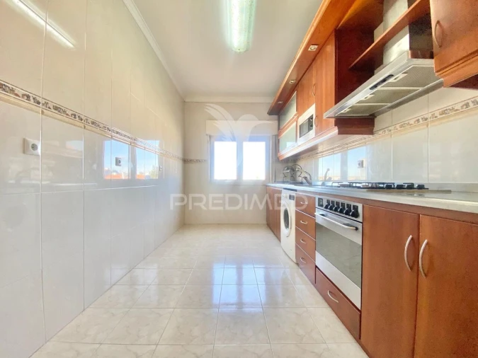 Apartamento T3 para Venda em Santa Iria de Azoia, São João da Talha e Bobadela Foto 4