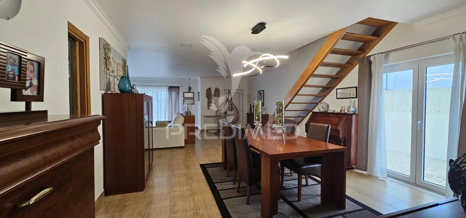 Moradia T4 para Venda em Salvaterra de Magos e Foros de Salvaterra Foto 6