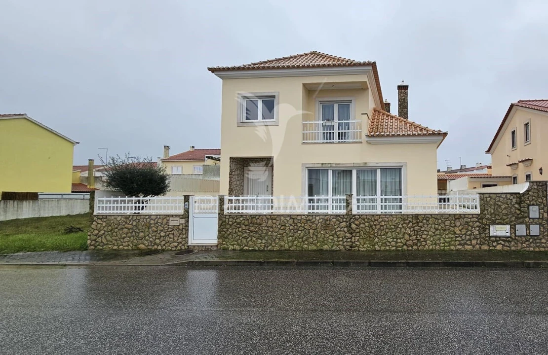 Moradia T4 para Venda em Salvaterra de Magos e Foros de Salvaterra Foto 35