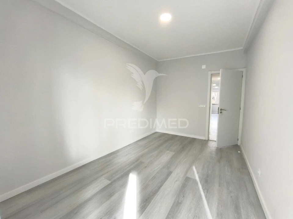 Apartamento T2 para Venda em Oeiras e São Julião da Barra, Paço de Arcos e Caxias Foto 8