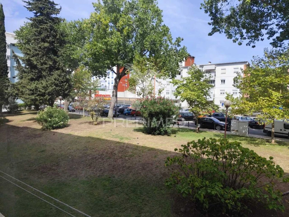 Apartamento T2 para Venda em Oeiras e São Julião da Barra, Paço de Arcos e Caxias Foto 19