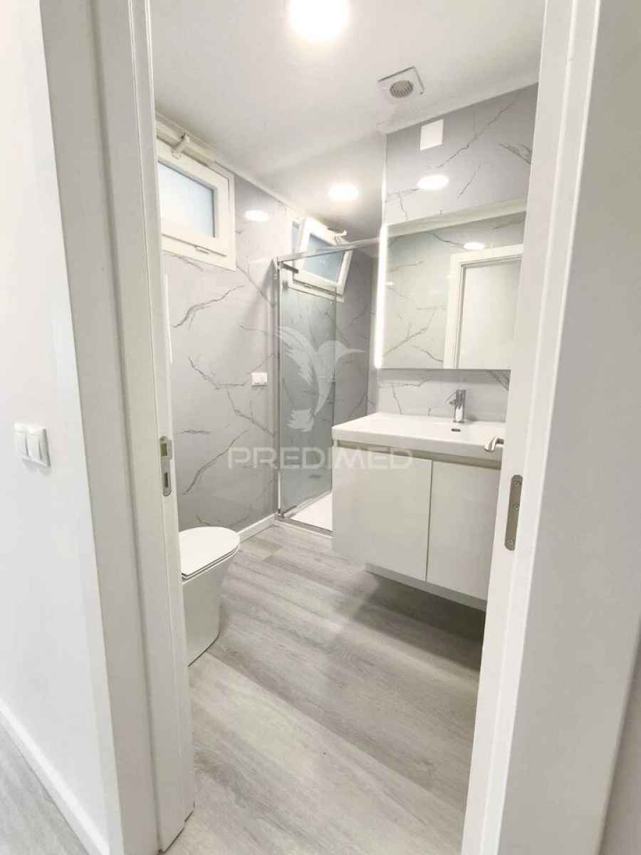 Apartamento T2 para Venda em Oeiras e São Julião da Barra, Paço de Arcos e Caxias Foto 11