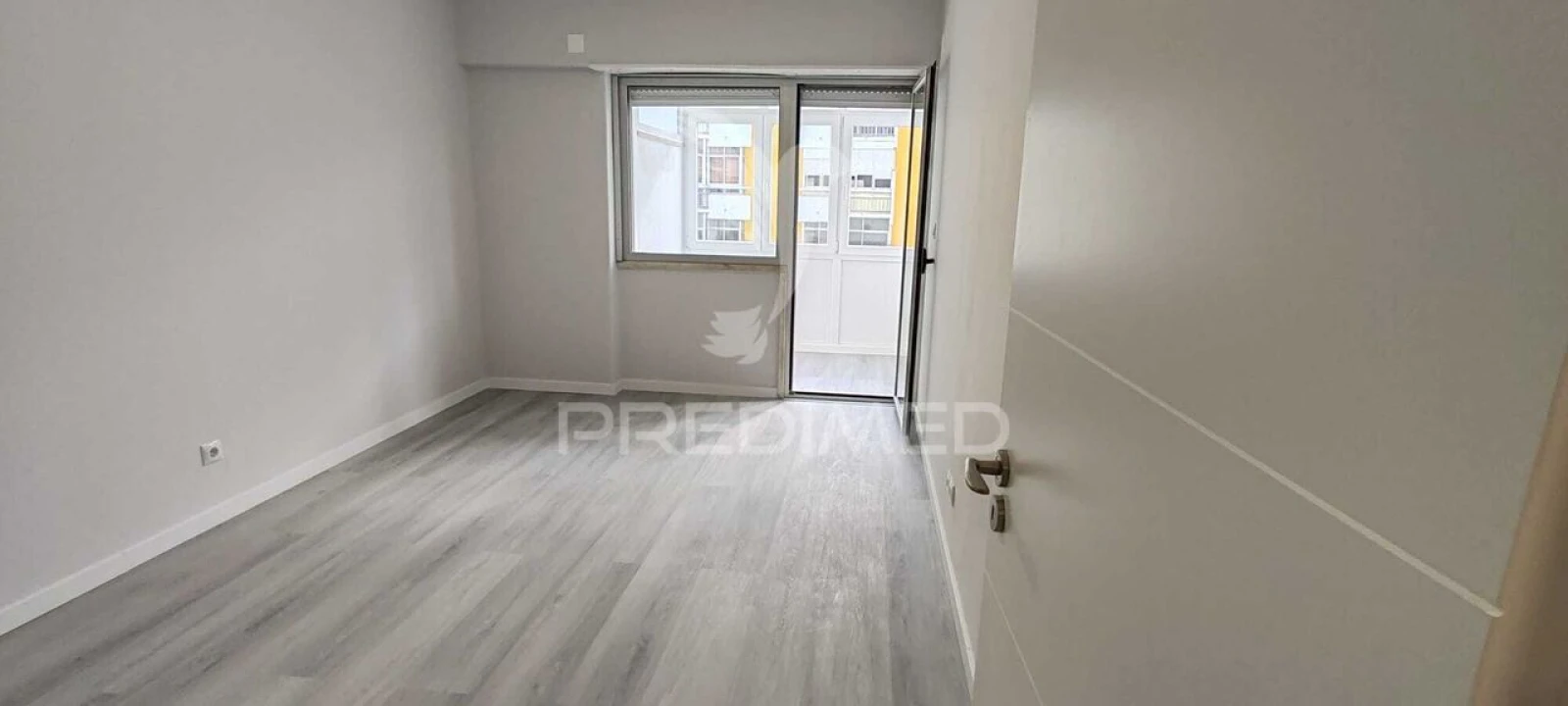 Apartamento T2 para Venda em Oeiras e São Julião da Barra, Paço de Arcos e Caxias Foto 8