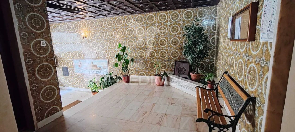 Apartamento T2 para Venda em Oeiras e São Julião da Barra, Paço de Arcos e Caxias Foto 4