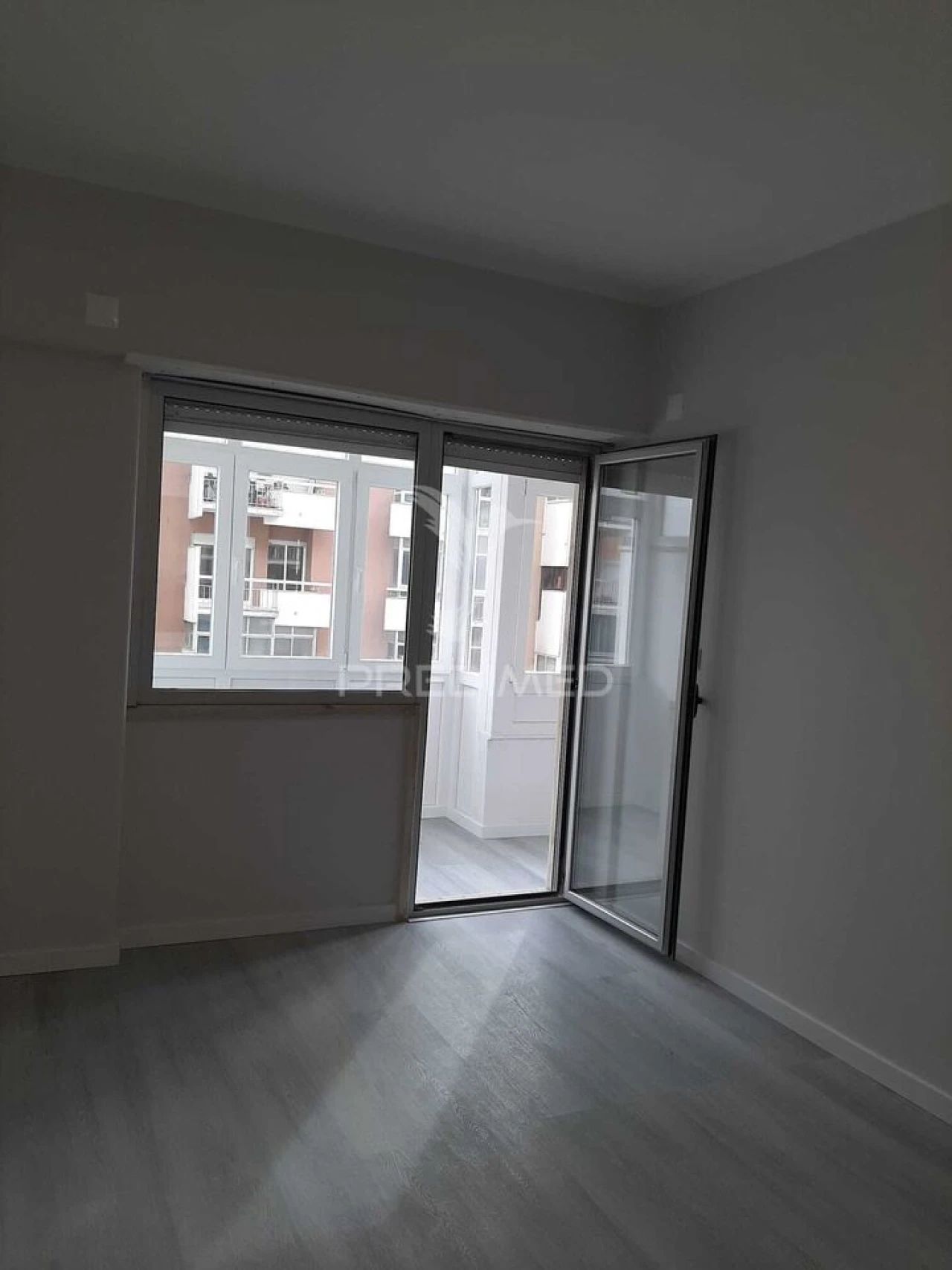 Apartamento T2 para Venda em Oeiras e São Julião da Barra, Paço de Arcos e Caxias Foto 9