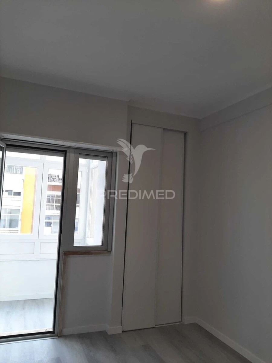 Apartamento T2 para Venda em Oeiras e São Julião da Barra, Paço de Arcos e Caxias Foto 11