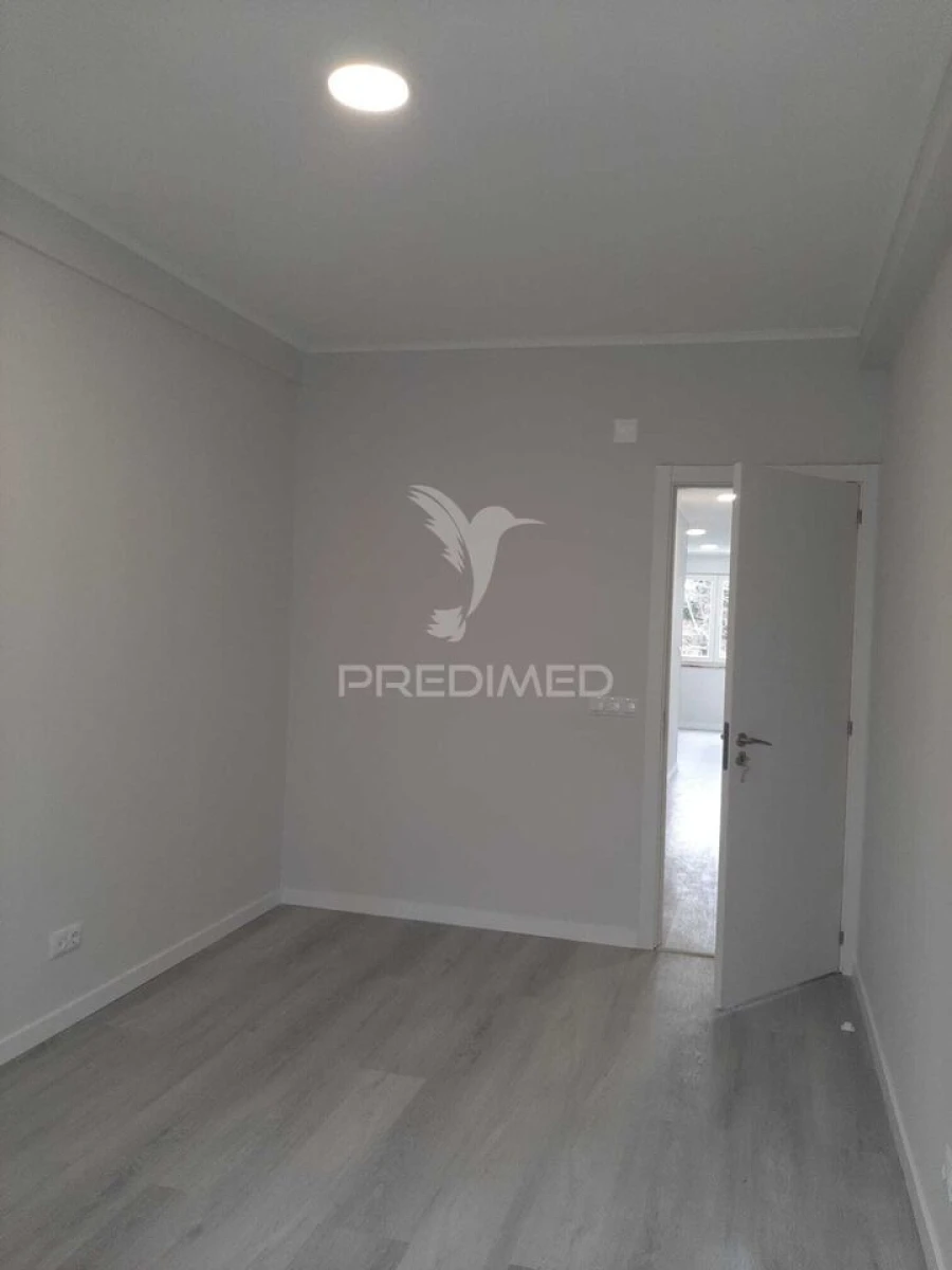 Apartamento T2 para Venda em Oeiras e São Julião da Barra, Paço de Arcos e Caxias Foto 12