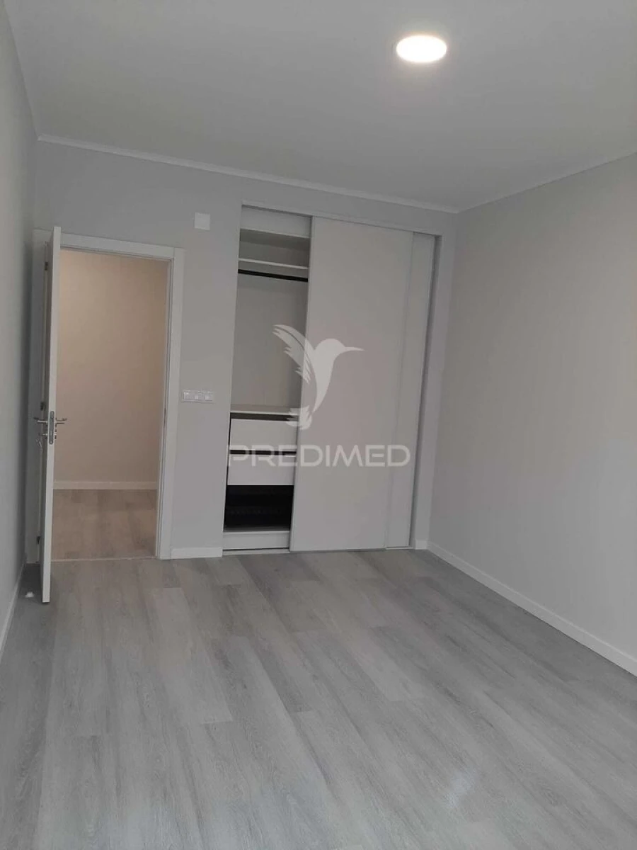 Apartamento T2 para Venda em Oeiras e São Julião da Barra, Paço de Arcos e Caxias Foto 8