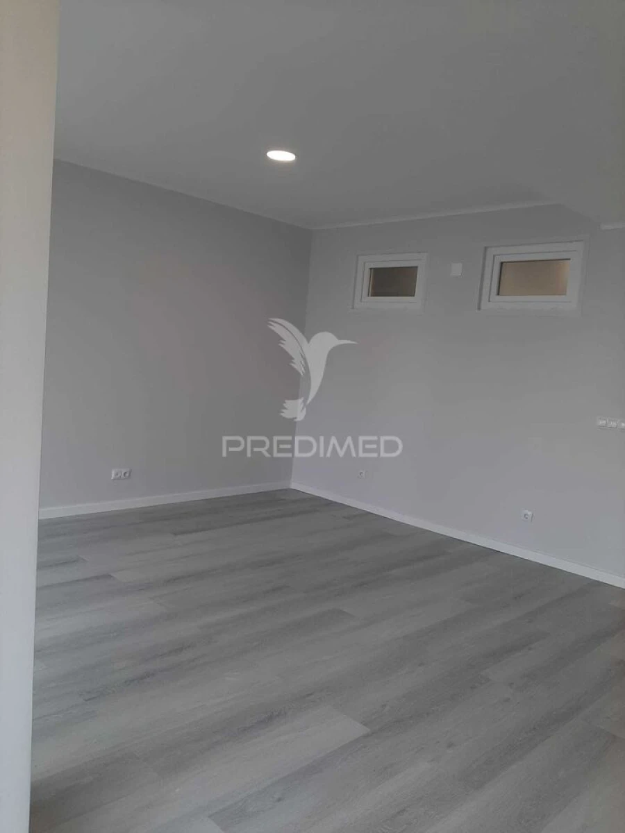 Apartamento T2 para Venda em Oeiras e São Julião da Barra, Paço de Arcos e Caxias Foto 2