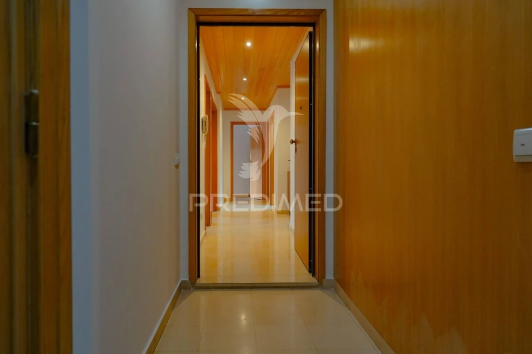 Apartamento T2 para Venda em Abrantes (São Vicente e São João) e Alferrarede Foto 3