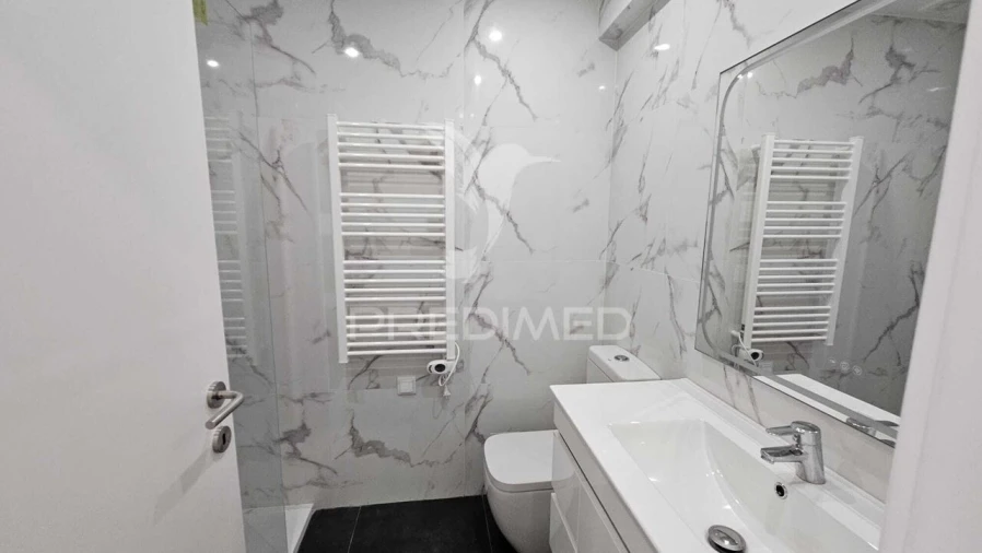 Apartamento T2 para Venda em Cascais e Estoril Foto 9