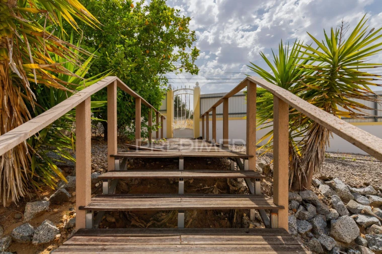 Moradia T5 para Venda em Santa Maria do Castelo e Santiago e Santa Susana Foto 33