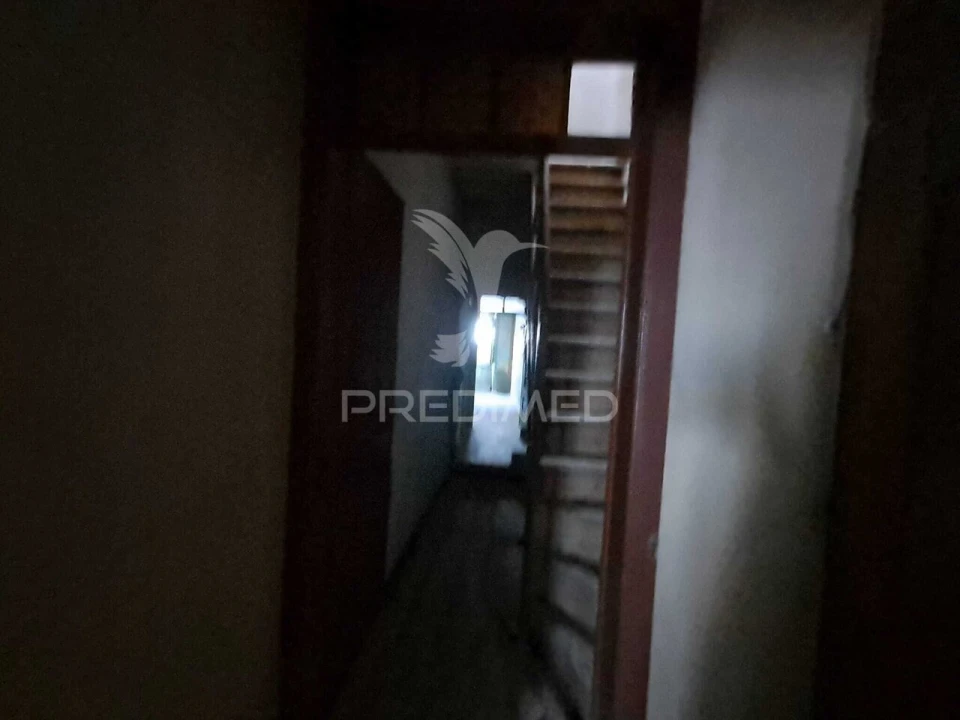 Prédio para Venda em Almada, Cova da Piedade, Pragal e Cacilhas Foto 8