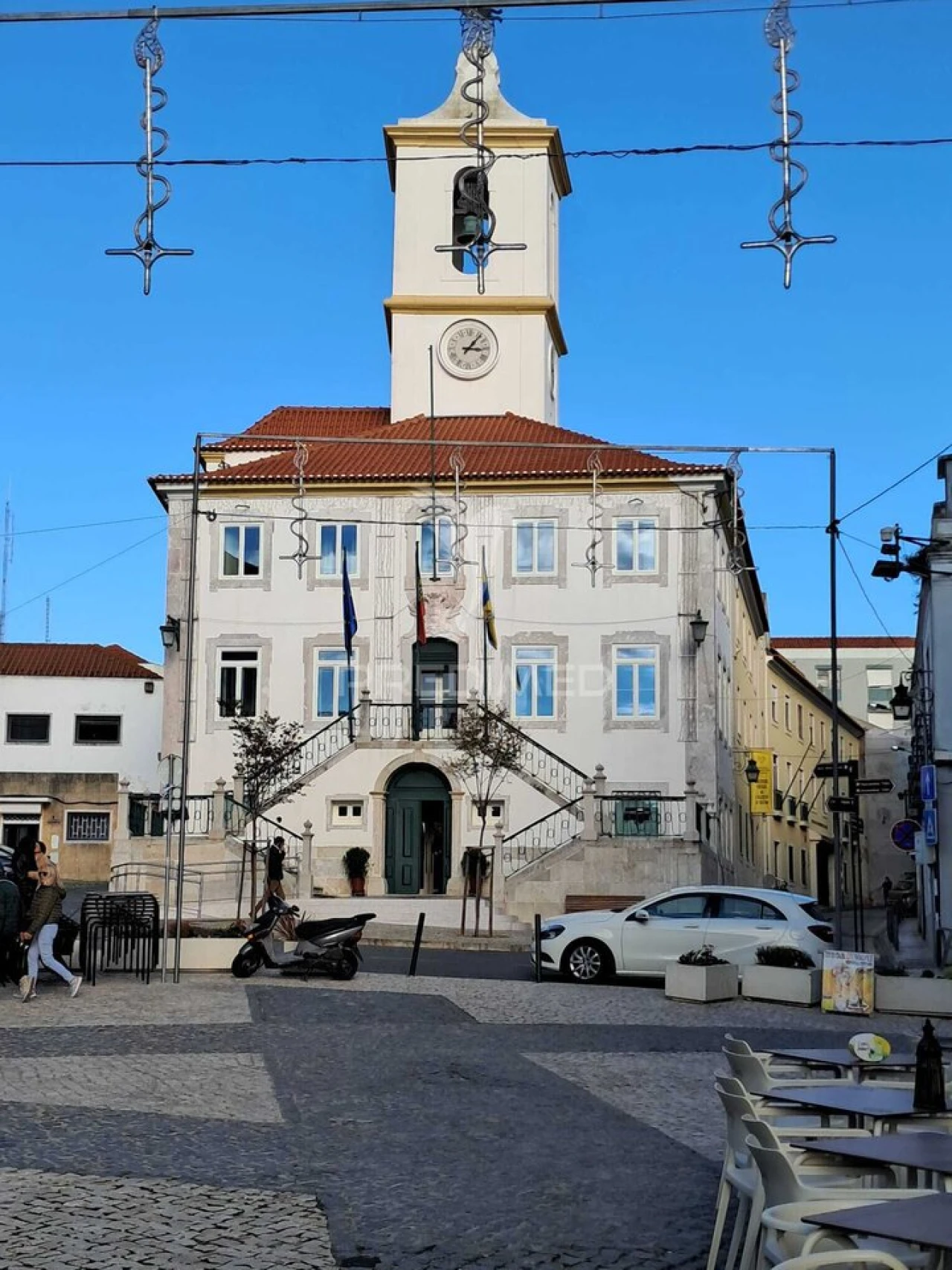 Prédio para Venda em Almada, Cova da Piedade, Pragal e Cacilhas Foto 1