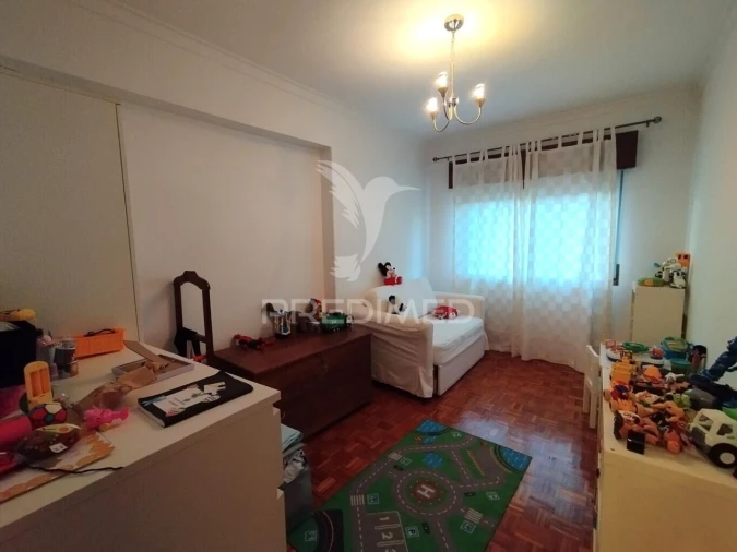 Apartamento T2 para Venda em Agualva e Mira-Sintra Foto 7