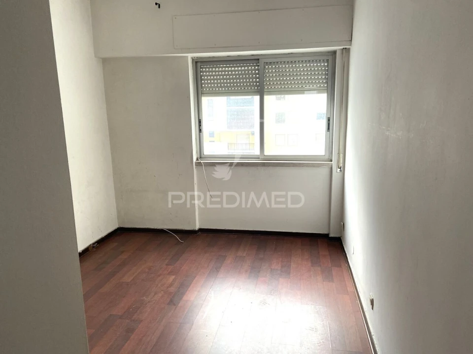 Apartamento T2 para Venda em Almada, Cova da Piedade, Pragal e Cacilhas Foto 10