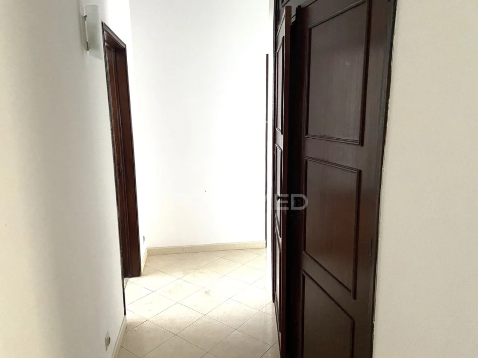 Apartamento T2 para Venda em Almada, Cova da Piedade, Pragal e Cacilhas Foto 13