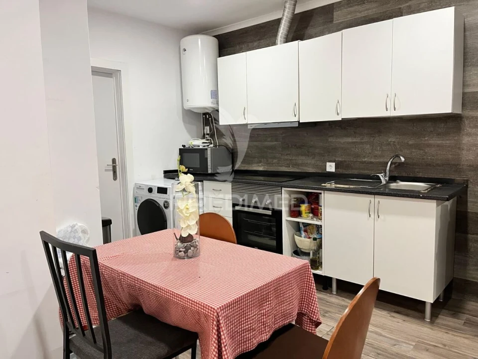 Apartamento T1 para Venda em Caparica e Trafaria Foto 8