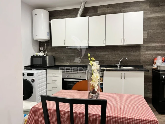 Apartamento T1 para Venda em Caparica e Trafaria Foto 2