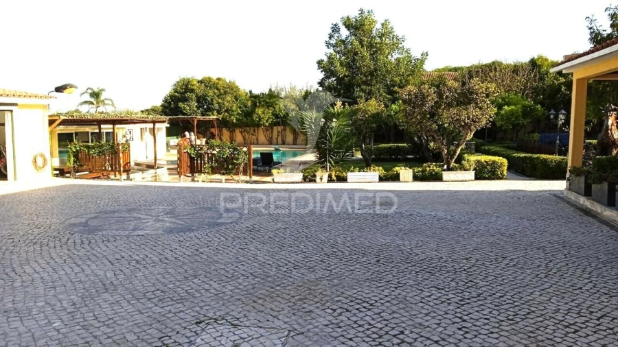 Quinta T3 para Venda em São João das Lampas e Terrugem Foto 4