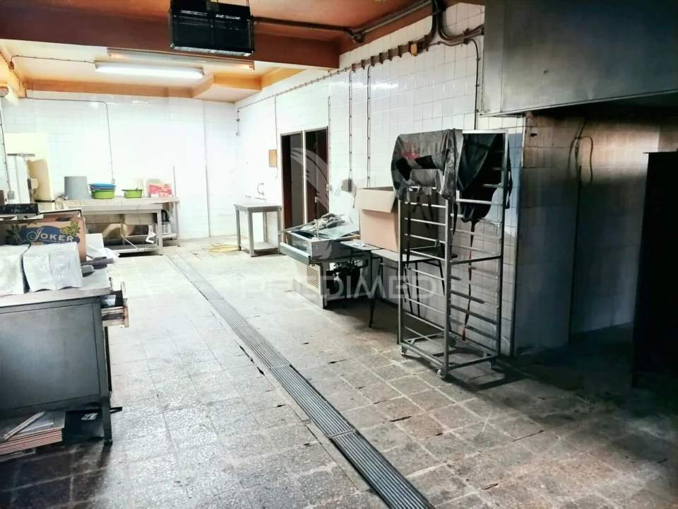 Loja para Venda em Marvila, Ribeira Santarém, São Salvador, São Nicolau Foto 27