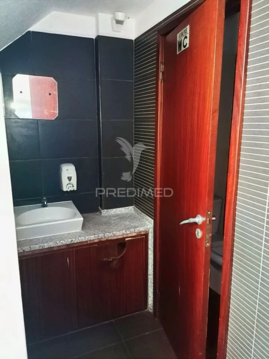 Loja para Venda em Marvila, Ribeira Santarém, São Salvador, São Nicolau Foto 15