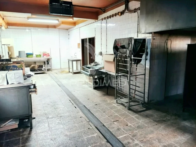 Loja para Venda em Marvila, Ribeira Santarém, São Salvador, São Nicolau Foto 27