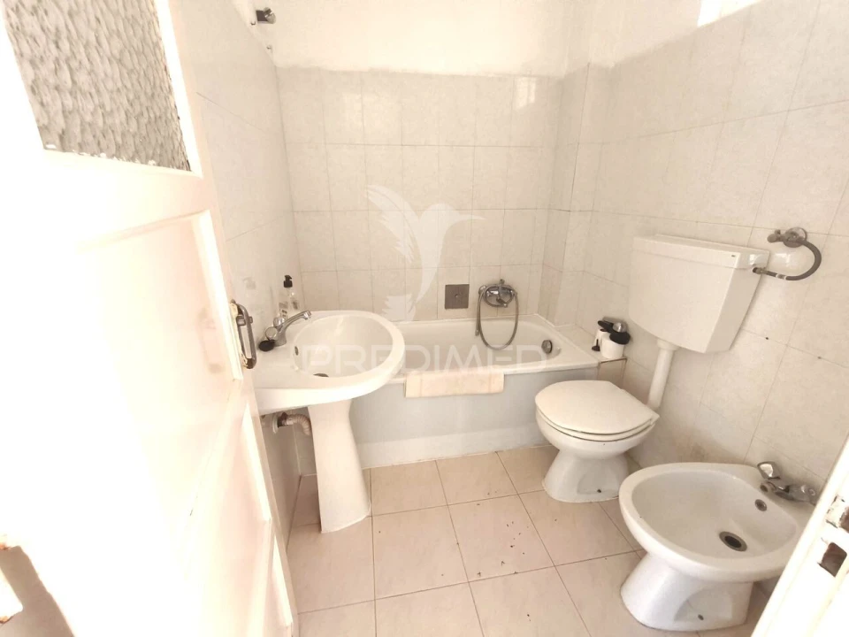 Apartamento T3 para Venda em Almada, Cova da Piedade, Pragal e Cacilhas Foto 14