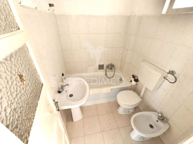 Apartamento T3 para Venda em Almada, Cova da Piedade, Pragal e Cacilhas Foto 13