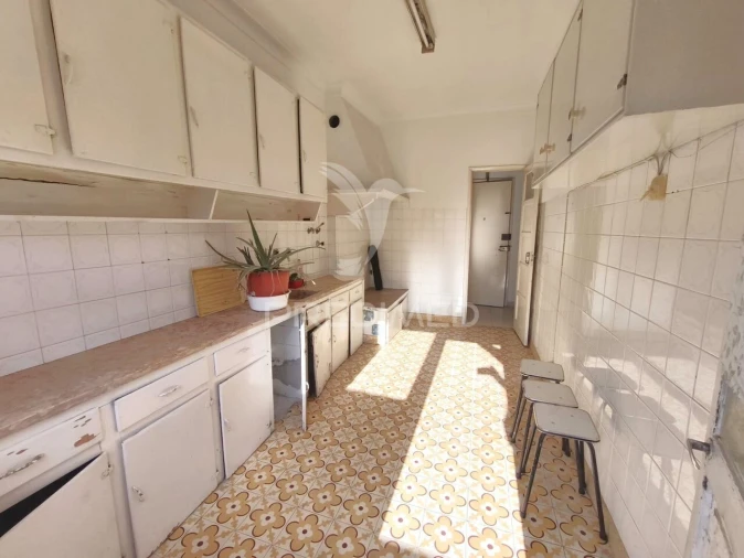 Apartamento T3 para Venda em Almada, Cova da Piedade, Pragal e Cacilhas Foto 3