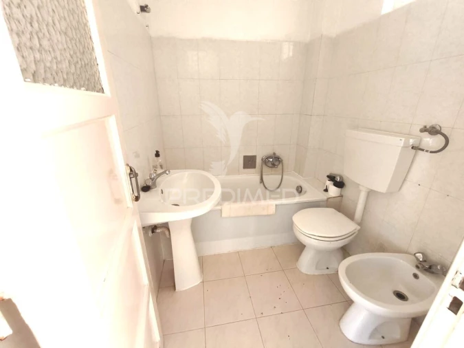 Apartamento T3 para Venda em Almada, Cova da Piedade, Pragal e Cacilhas Foto 14