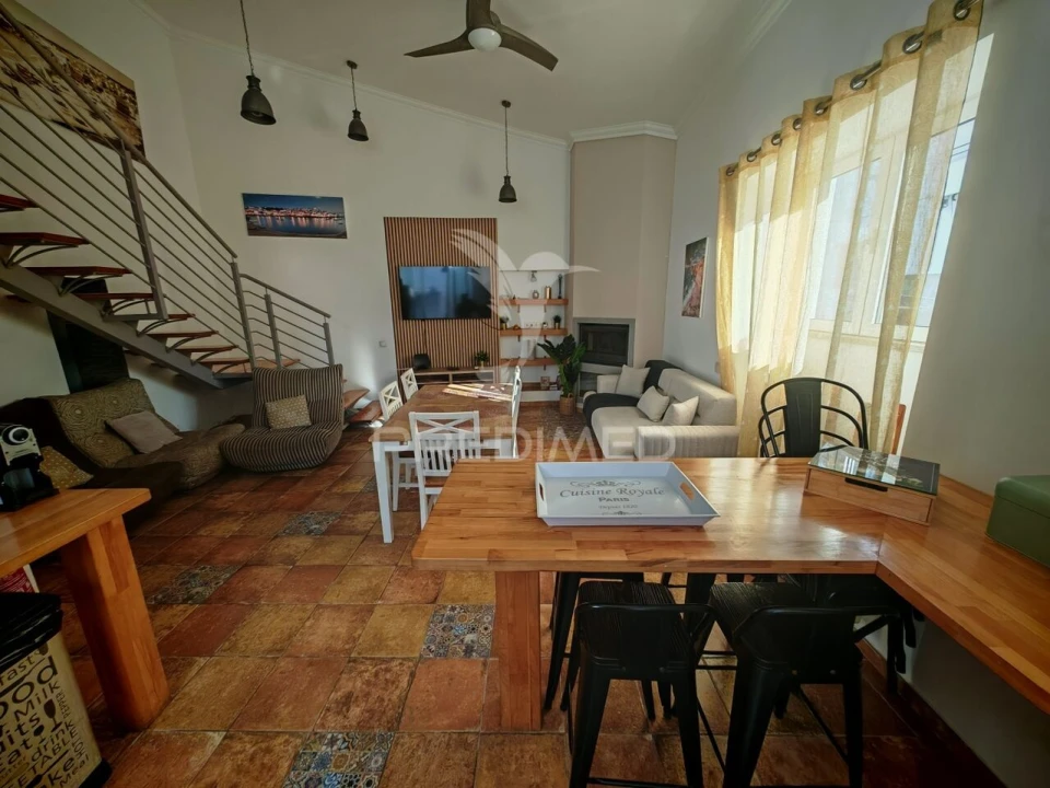 Moradia T5 para Venda em Estômbar e Parchal Foto 5