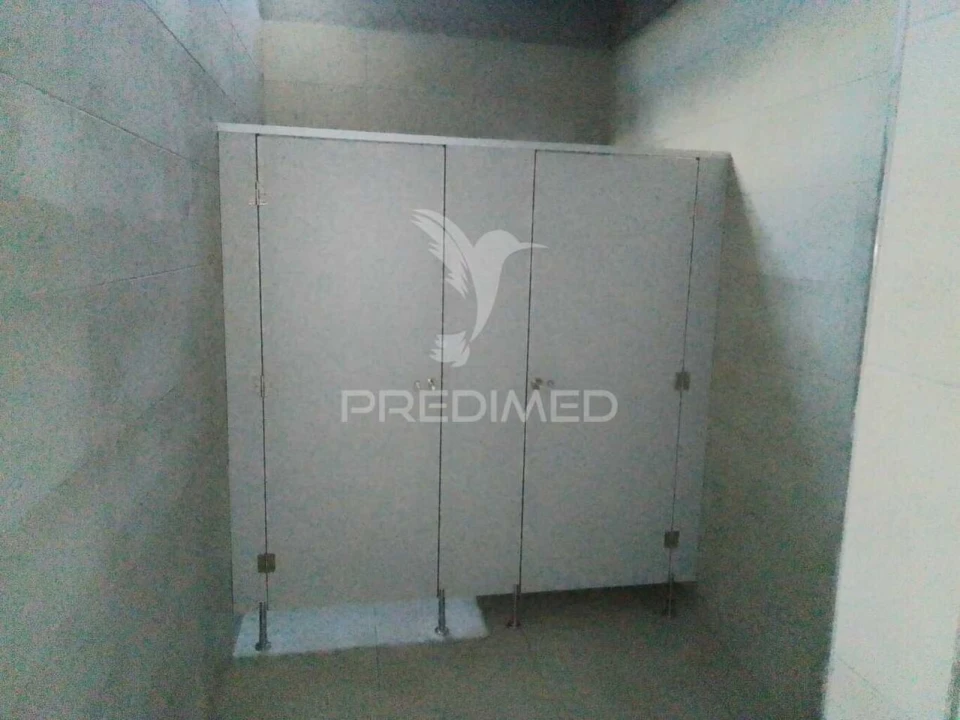 Armazém para Venda em Sacavém e Prior Velho Foto 7