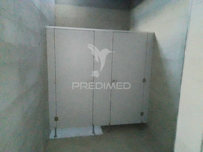 Armazém para Venda em Sacavém e Prior Velho Foto 7