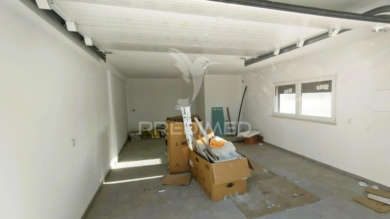 Moradia T4 para Venda em Azeitão (São Lourenço e São Simão) Foto 11