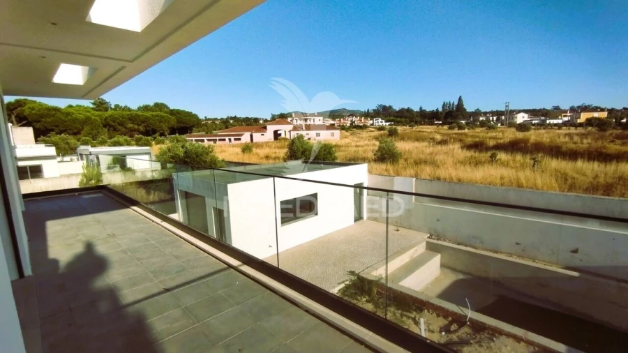 Moradia T4 para Venda em Azeitão (São Lourenço e São Simão) Foto 27