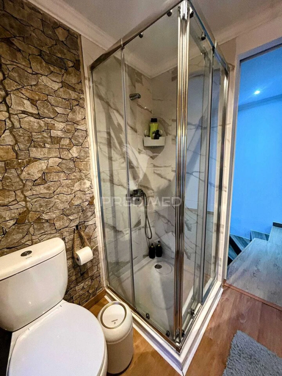 Moradia T1 para Venda em Poiares e Canelas Foto 25