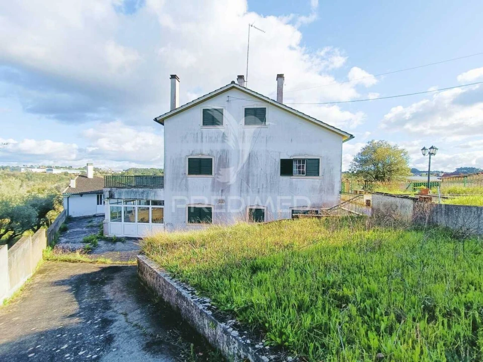 Moradia T9 para Venda em Gondemaria e Olival Foto 36