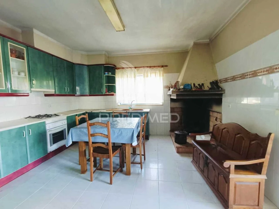 Moradia T9 para Venda em Gondemaria e Olival Foto 25