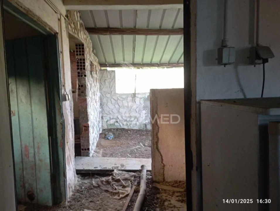 Moradia T3 para Venda em Rio de Couros e Casal dos Bernardos Foto 11