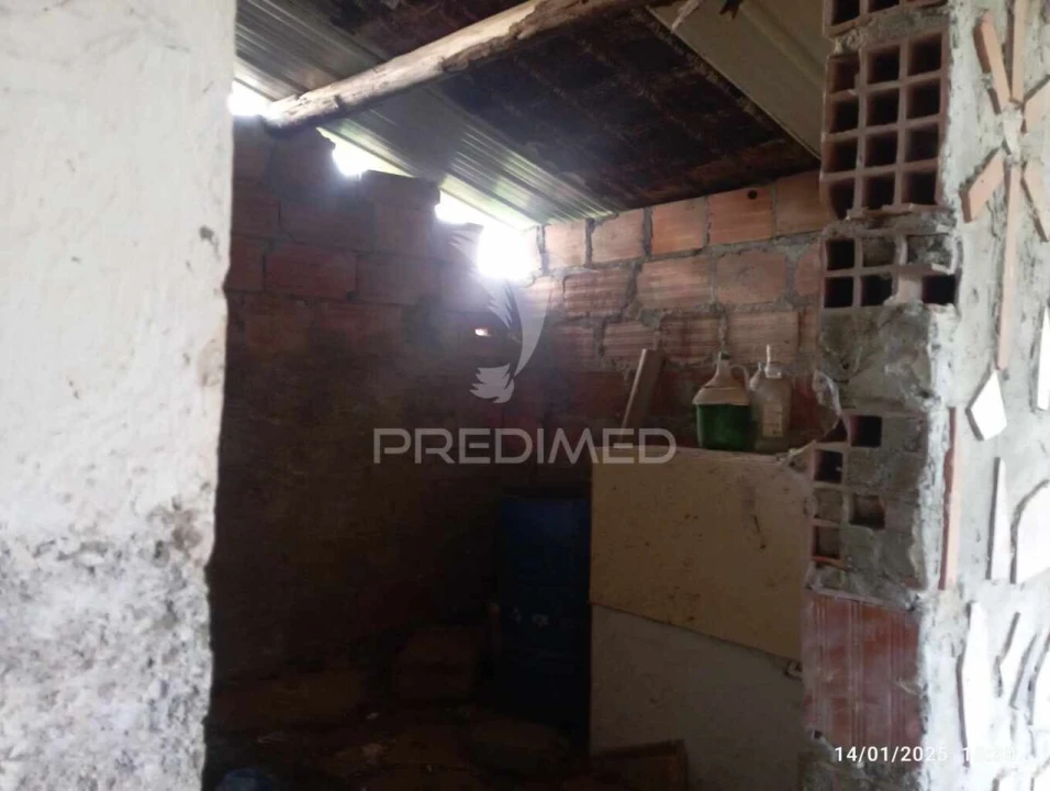 Moradia T3 para Venda em Rio de Couros e Casal dos Bernardos Foto 13