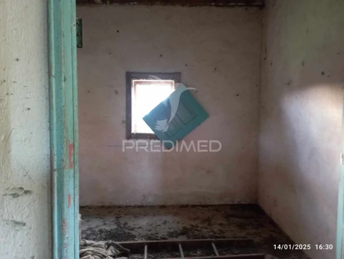 Moradia T3 para Venda em Rio de Couros e Casal dos Bernardos Foto 10