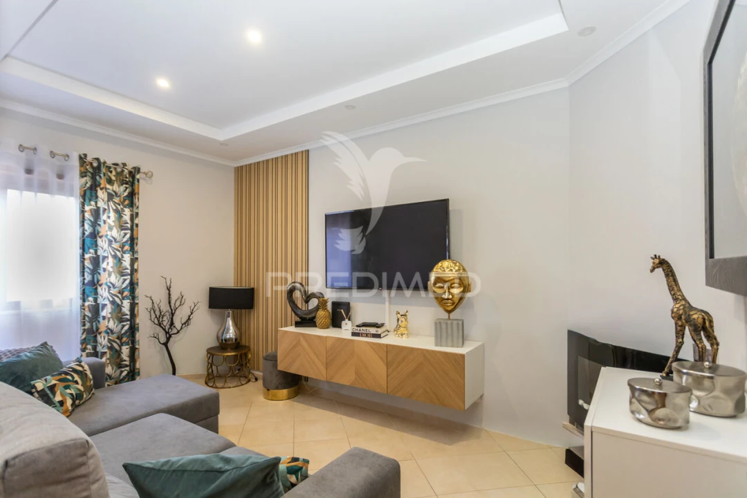 Apartamento T2 para Venda em Barreiro e Lavradio Foto 1