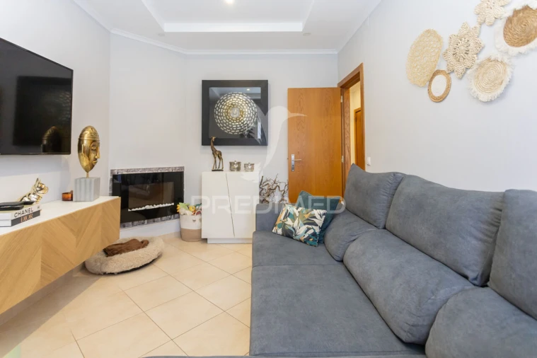 Apartamento T2 para Venda em Barreiro e Lavradio Foto 3