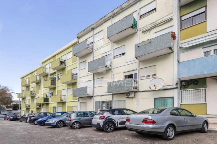 Apartamento T2 para Venda em Barreiro e Lavradio Foto 17