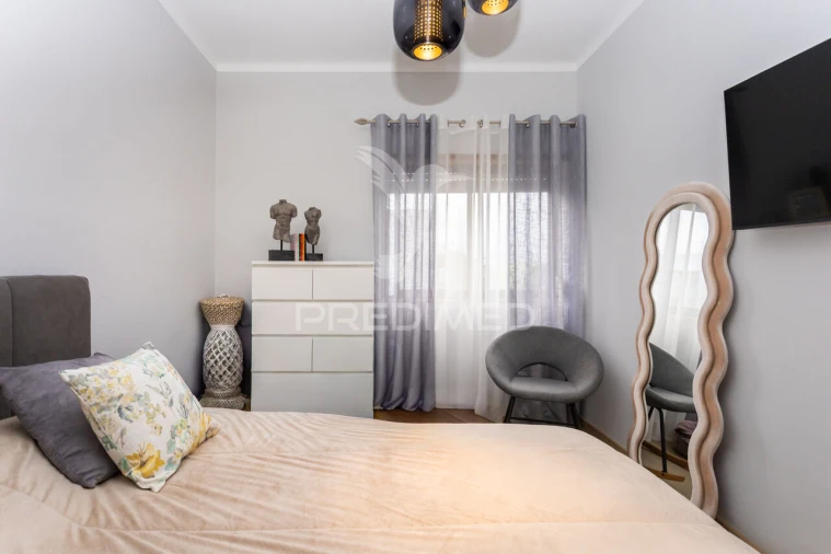 Apartamento T2 para Venda em Barreiro e Lavradio Foto 10