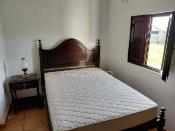 Quinta T3 para Venda em Santiago do Cacém, Santa Cruz e São Bartolomeu da Serra